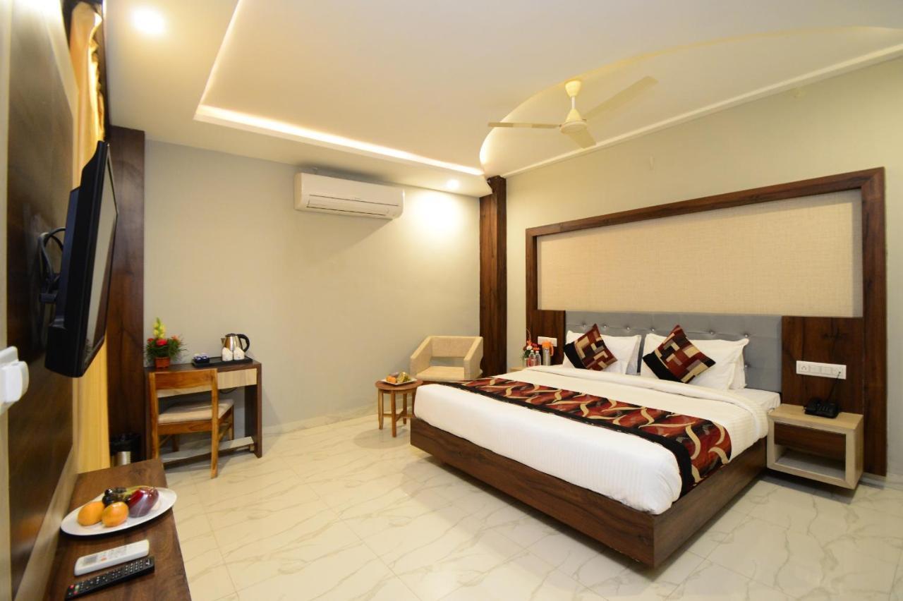 Hopp Inn Udaipur Exterior foto