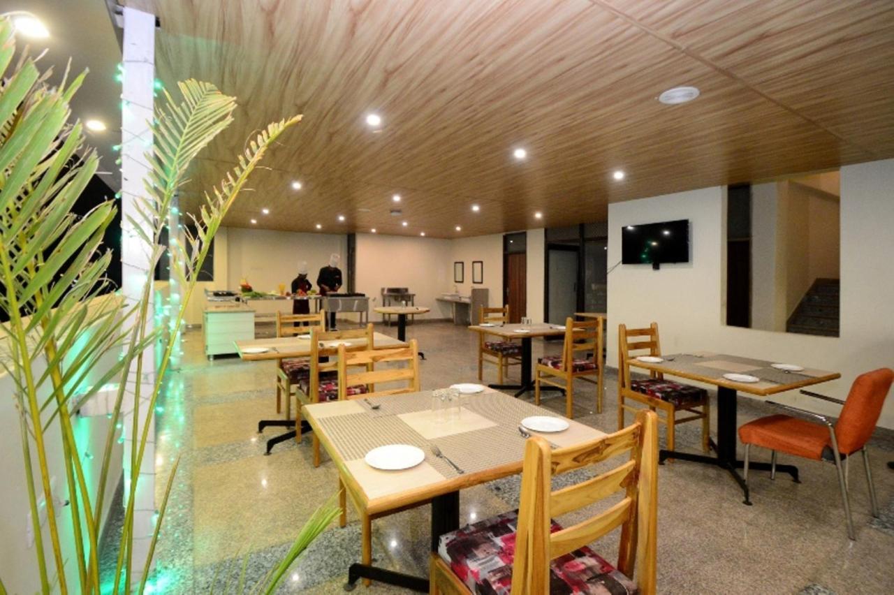 Hopp Inn Udaipur Exterior foto